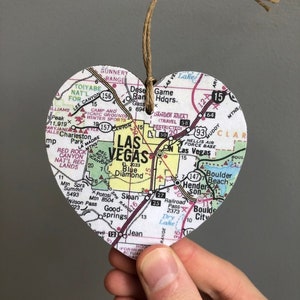 Ornement de coeur de carte de Las Vegas, ornement de Las Vegas NV, cadeau de Las Vegas Nevada, carte de Las Vegas, cadeau de remise des diplômes, Université du Nevada