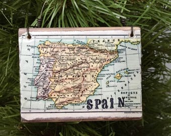 Spain Ornament, Spain Gift, Map Ornament, Travel Gift, Spain Map Ornament, Personalized Christmas Ornament