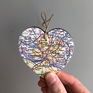 Cincinnati Map Herzverzierung, Cincinnati OH-Verzierung, Cincinnati Ohio Geschenk, Universität von Cincinnati, Xavier Universität, Abschlussgeschenk