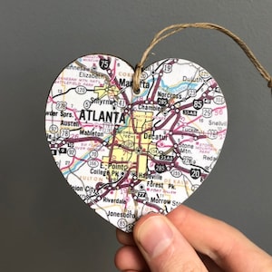 Atlanta Karte Herzverzierung, Atlanta GA Ornament, Atlanta Georgia Geschenk, Atlanta Karte, Georgia Tech, Georgia Karte, Abschlussgeschenk