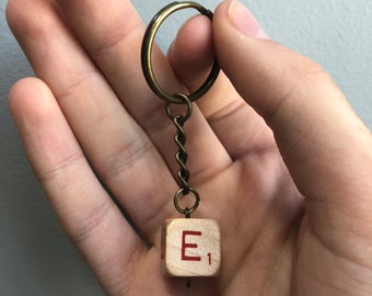 Llavero de Scrabble, Confirmación de asistencia de Scrabble, Cubo de Scrabble, Llavero de Scrabble vintage