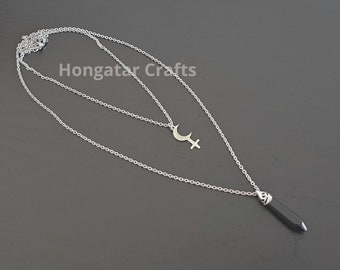 Collar con piedras preciosas y sigilo de Lilith