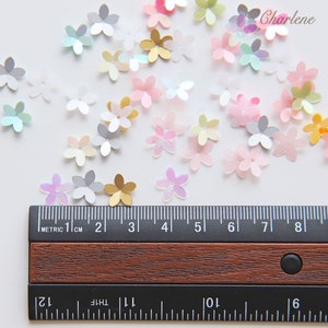 10mm/0.39&quot; Sparkling Flower Shape Sew on Sequins, in 12 Color, Craft Supplies, Doll Clothes Embellishments, Pack of about 8 Grams