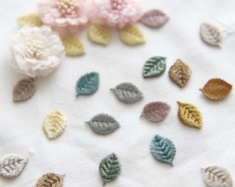 10 pcs - 16 × 10 mm / 0,62 × 0,39" petites feuilles de tissu de velours, en 8 couleurs, coudre sur feuille, embellissements de robe, mini décoration de feuille