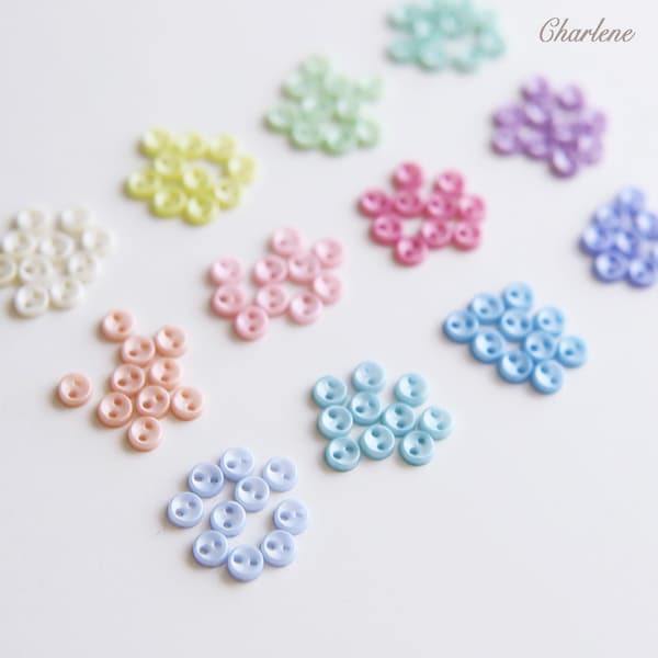 Boutons ronds en polyester super minuscules de 5 mm, en 12 couleurs, micro mini boutons, parfaits pour les vêtements de poupée