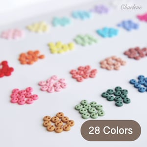 Boutons ronds en polyester super petits de 4 mm, finition mate, en 28 couleurs, micro mini-boutons, parfaits pour les vêtements de poupée