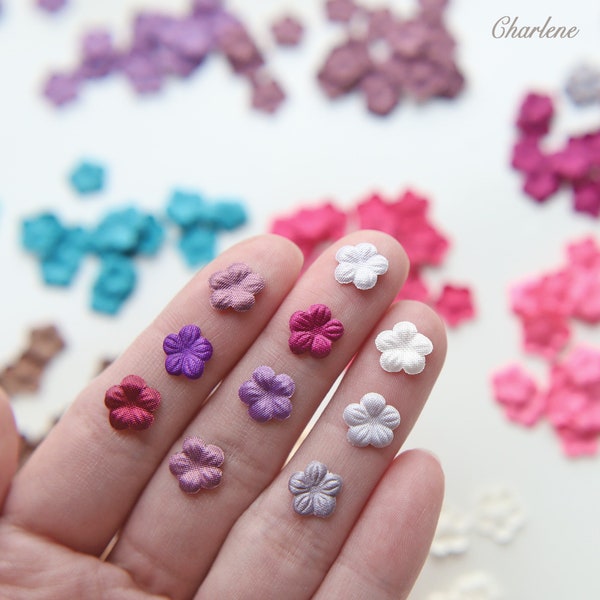 9mm / 0.35" Petites fleurs en tissu satiné, en 20 couleurs, Coudre sur fleur, Applique de robe de mariée, Mini décor floral pour robe de poupée, 20PCS / 100PCS