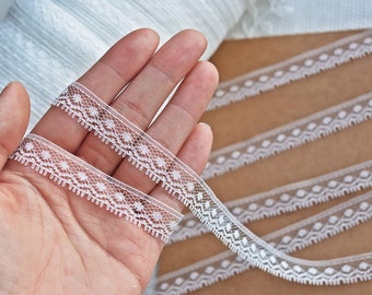 2 yards - 13mm / 0.5 « Tiny White Nylon Lace Trim, fournitures d’artisanat de couture, parfait pour les vêtements de poupée