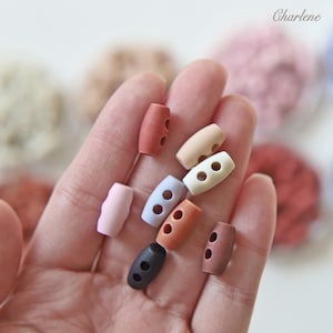 15mm (9/16") Polyester Faux Wood 2-Hole Toggle Buttons, in 8 Colors, for Doll Overcoat and Other Handcraft Projects - B002