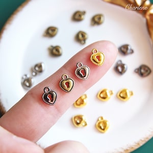 7 × 9mm Super kleine Metallherzform Lock Charms, in 4 Farben, Puppentaschenbeschläge, Mini Bastelbedarf