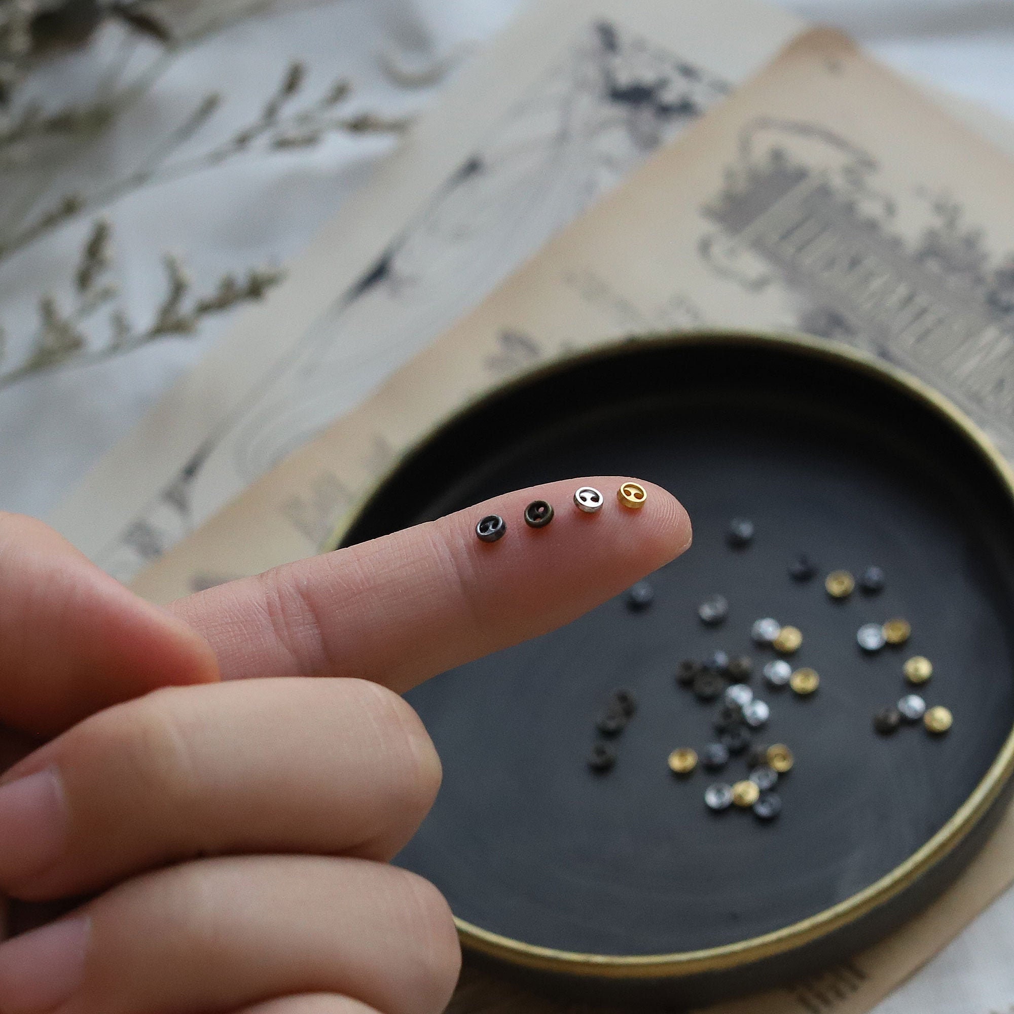 3mm Mini Metal Round Buttons, in 4 Colors, Doll Clothing Buttons - Etsy