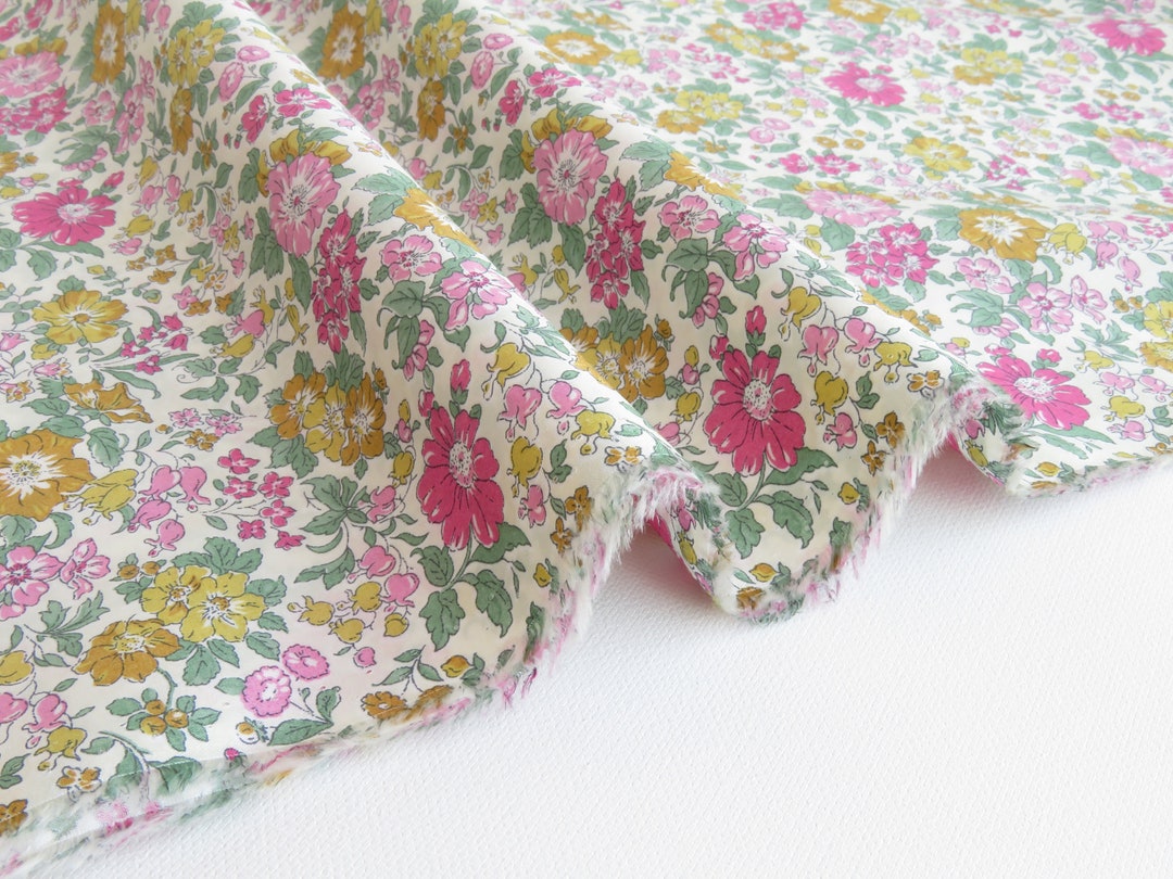 Liberty Fabrics Tana Lawn® - SS23 - Clare Rich - Colorway C - 03633103C ...