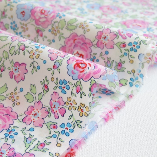 Liberty Fabrics Tana Lawn® Annabella Colorway B | Etsy