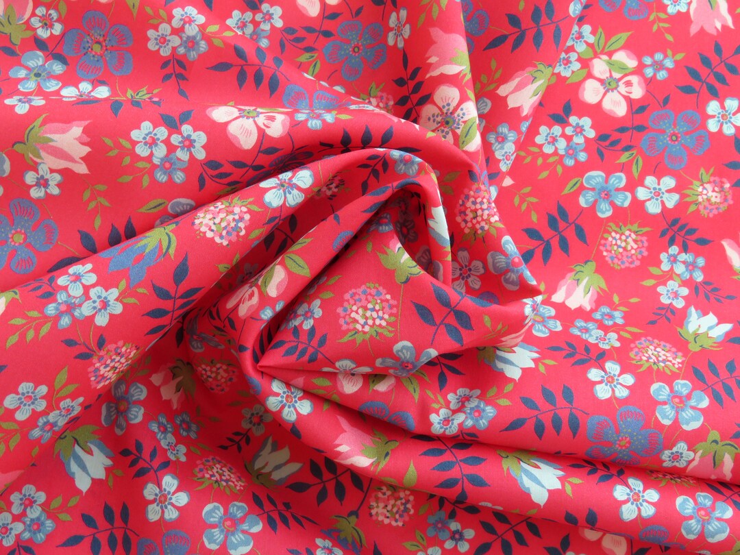 【Lサイズ】Anniversary Edenham Liberty Print Half Sleev Liberty Fabrics Tana Lawn® - Classic - Edenham - Colorway V
