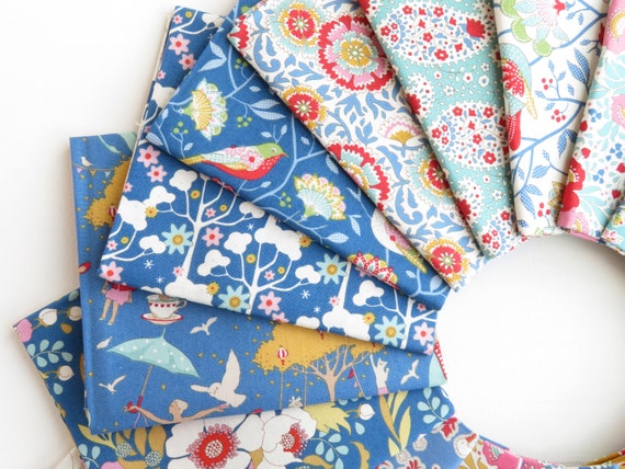 『⌘ Porte-Bonheur ⌘』LIBERTY:フラワーパワー フラワー・パワー 11号帆布｜リバティ Liberty 公式オンライン