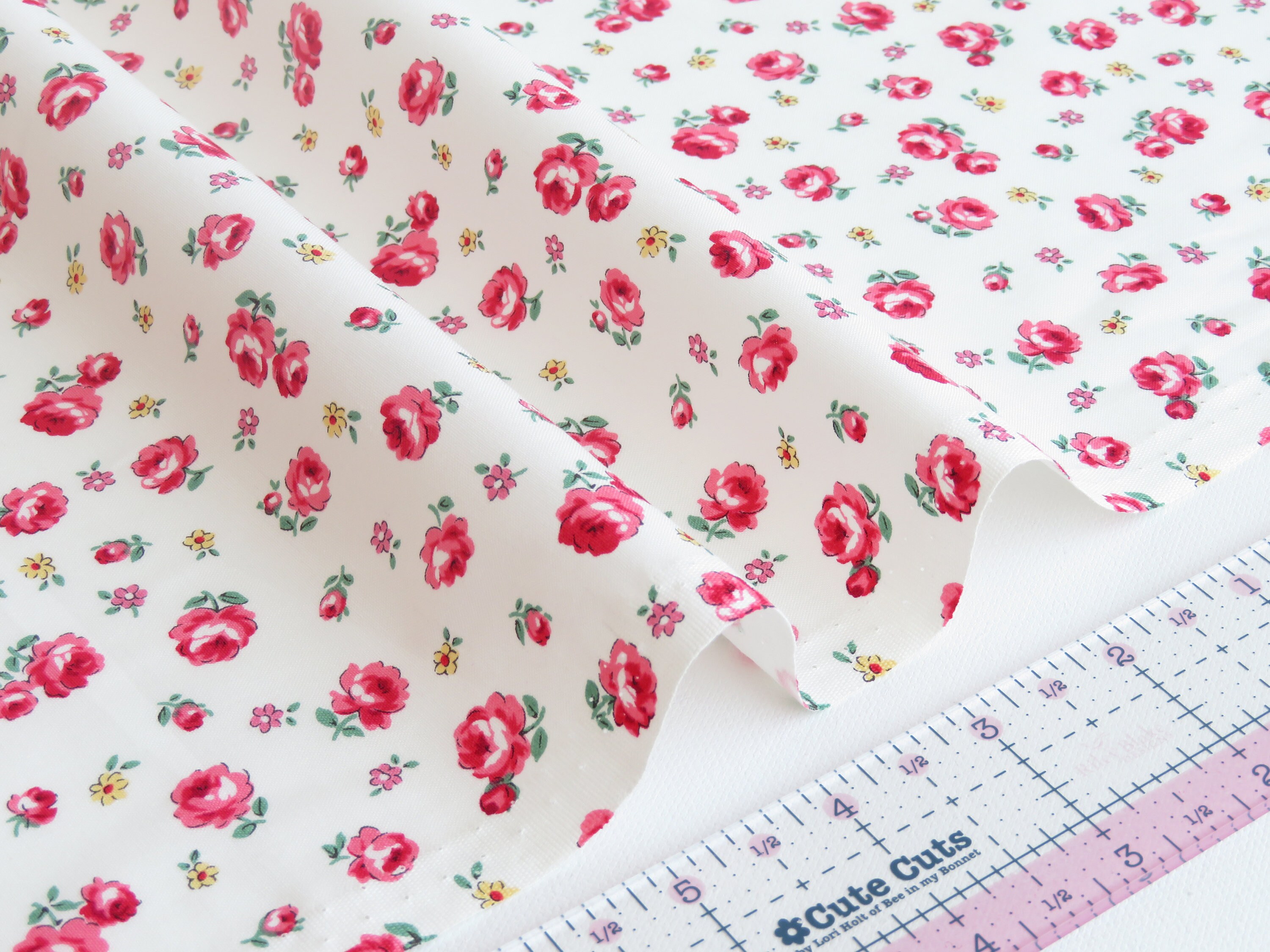 1/2 Yard Yuwa Atsuko Matsuyama Japan | Charming Rose | AT829837A