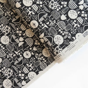 CANVAS: Kinoko Ippai in Black CANVAS: Kinoko Ippai in Black