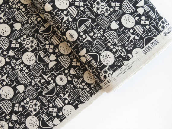 CANVAS: Kinoko Ippai in Black CANVAS: Kinoko Ippai in Black