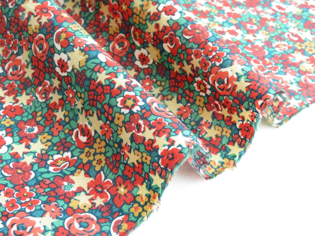 Organic Liberty Fabrics Tana Lawn® - Emma Etoile - Colorway A ...