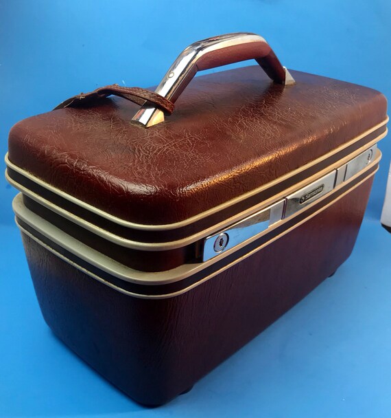 vintage samsonite train case