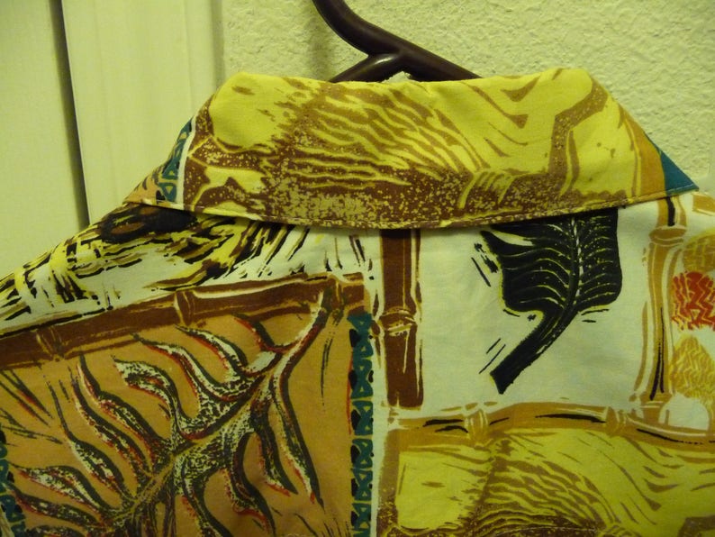 Kahala John Severson Collection Aloha Shirt Men/'s L 100/% Cotton gently used Dad Wear Alert!!!