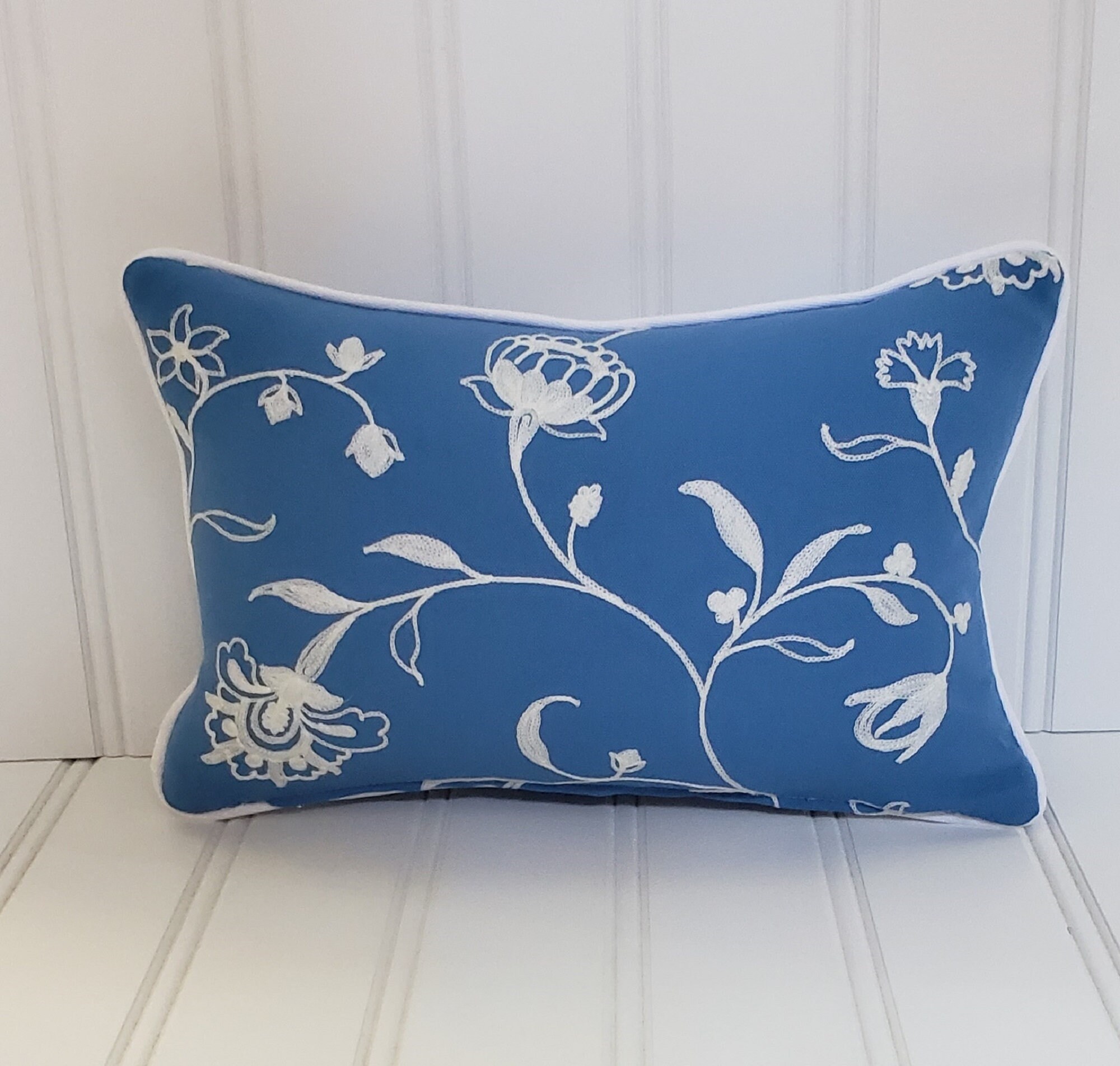 Blue and White Pillow 20x20 12x18 Decorative Pillow Pillow Etsy