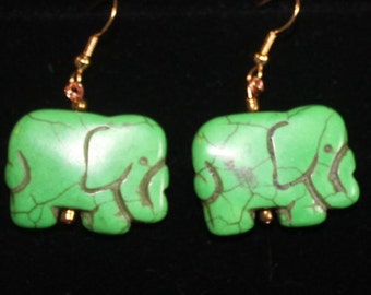 JUNGLE LOVE - it's making mad, it's making me crazy. Funky green stone elephant pierced earrings