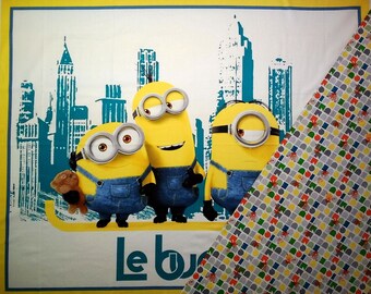M7 Minion Le Buddies TurquoiseYellow 100/% cotton fabric by the Panel 35.5x43 Minion Panel