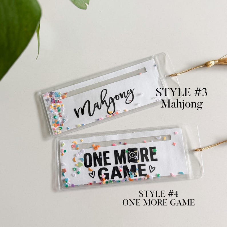 Mahjong-Linienleser, Shaker-Linienleser mit Konfetti im Inneren. Kann auch als Lesezeichen verwendet werden, Mahjong-Lesezeichen. Bild 4