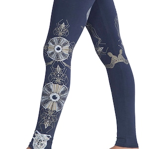 Printed Yoga Leggings, trippy Psychedelic Leggings, Rave Clothing, Alien, Owl Print, Yoga Festival Clothing, Silver Glitter