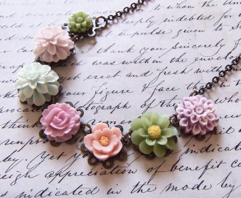 Flower Garden Necklace / Pastels Pink Lilac Green Flower Etsy