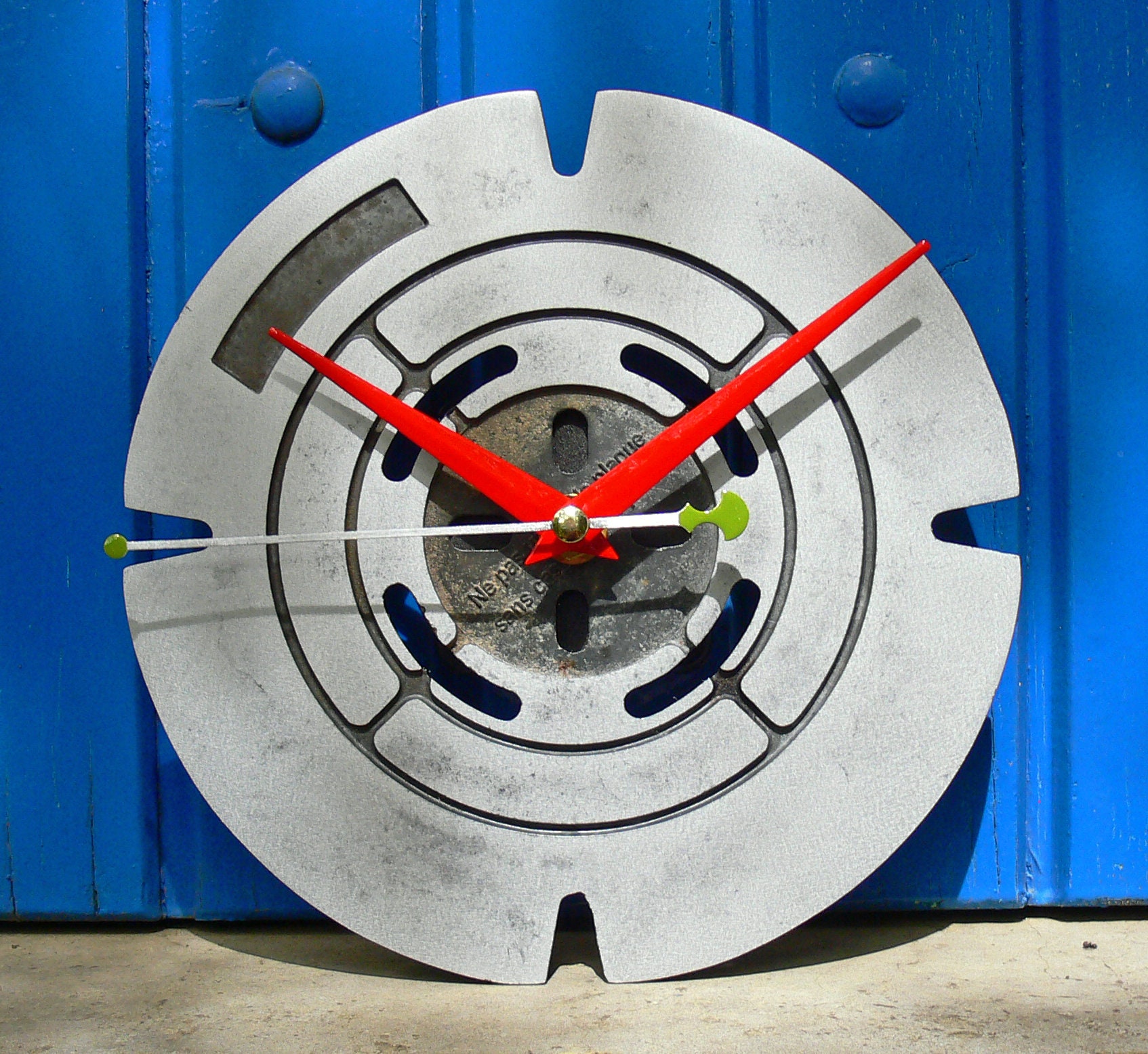 Horloge de Cuisine Fabriquée à Partir d'un Distributeur Flamme ou d'une Plaque Mijoter Pour Une Cuis