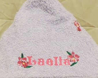 Serviette de bain à capuche personnalisable