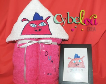 Bath towel with customizable hood according to the drawing of the child
