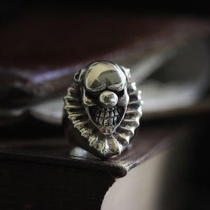 The Bozo Skull Ring by Defy - Brass,Gold and Silver color / adjustable size / Unique Dark style / Unisex ring.