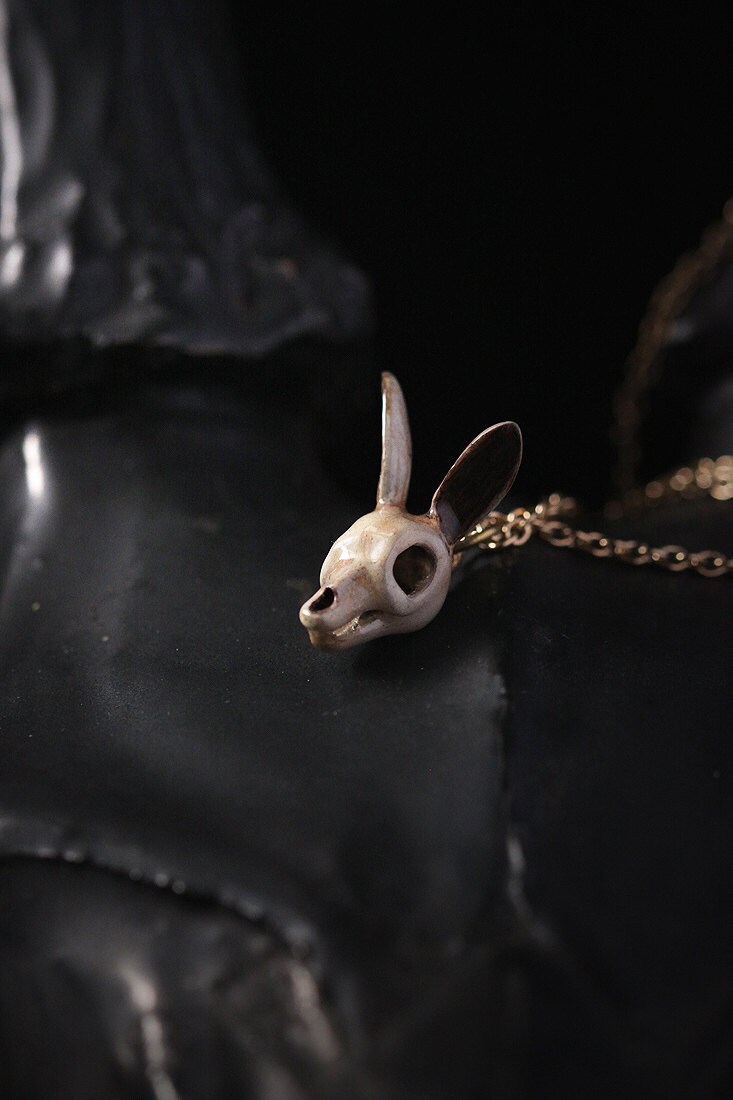 ネックレス・ペンダント Rabbit Skull Necklace Rabbit Skull Necklace – PRAYING RABBIT