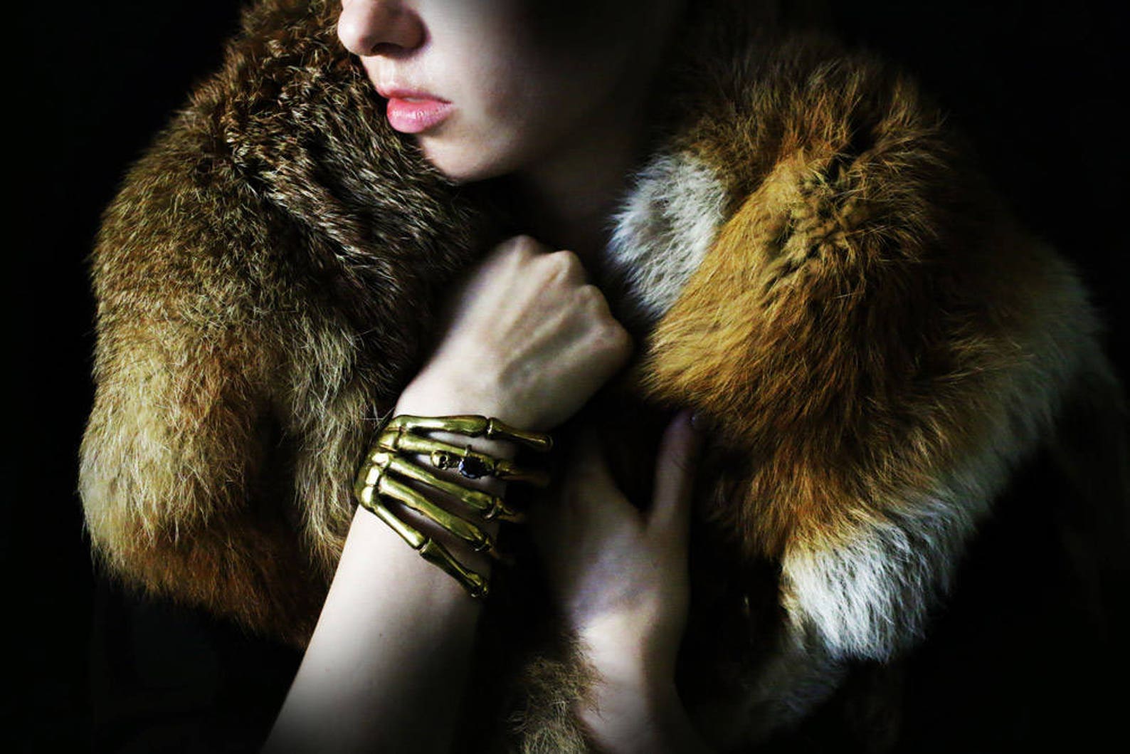 Skeleton hand Skull Bangle