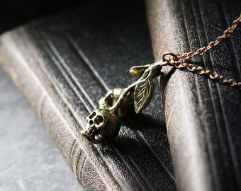 The Skull Cherry Brass,gold and Silver Color/ Old