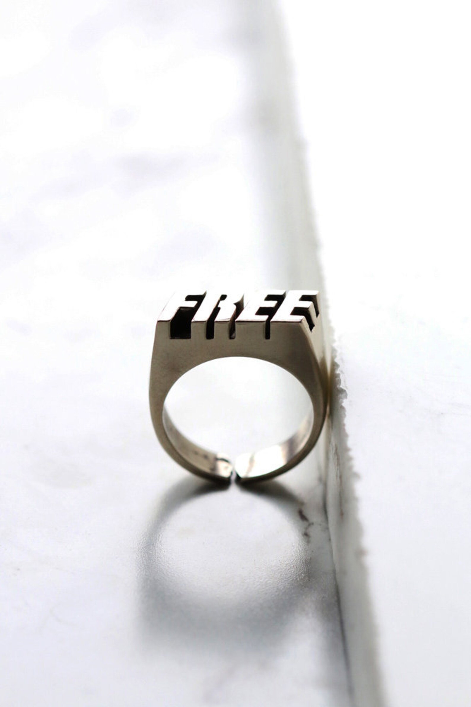 THE Word on Ring 