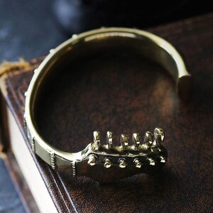 Guitar Cuff Bracelet - Verstelbare maat - Origineel design en gemaakt door Defy