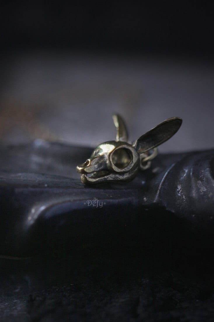ネックレス・ペンダント Rabbit Skull Necklace Rabbit Skull Necklace – ARCANA ARCHIVE