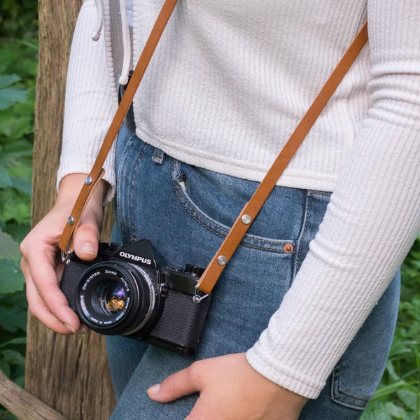 The 1901 'Eggleston' CUSTOM LENGTH Leather Camera Strap