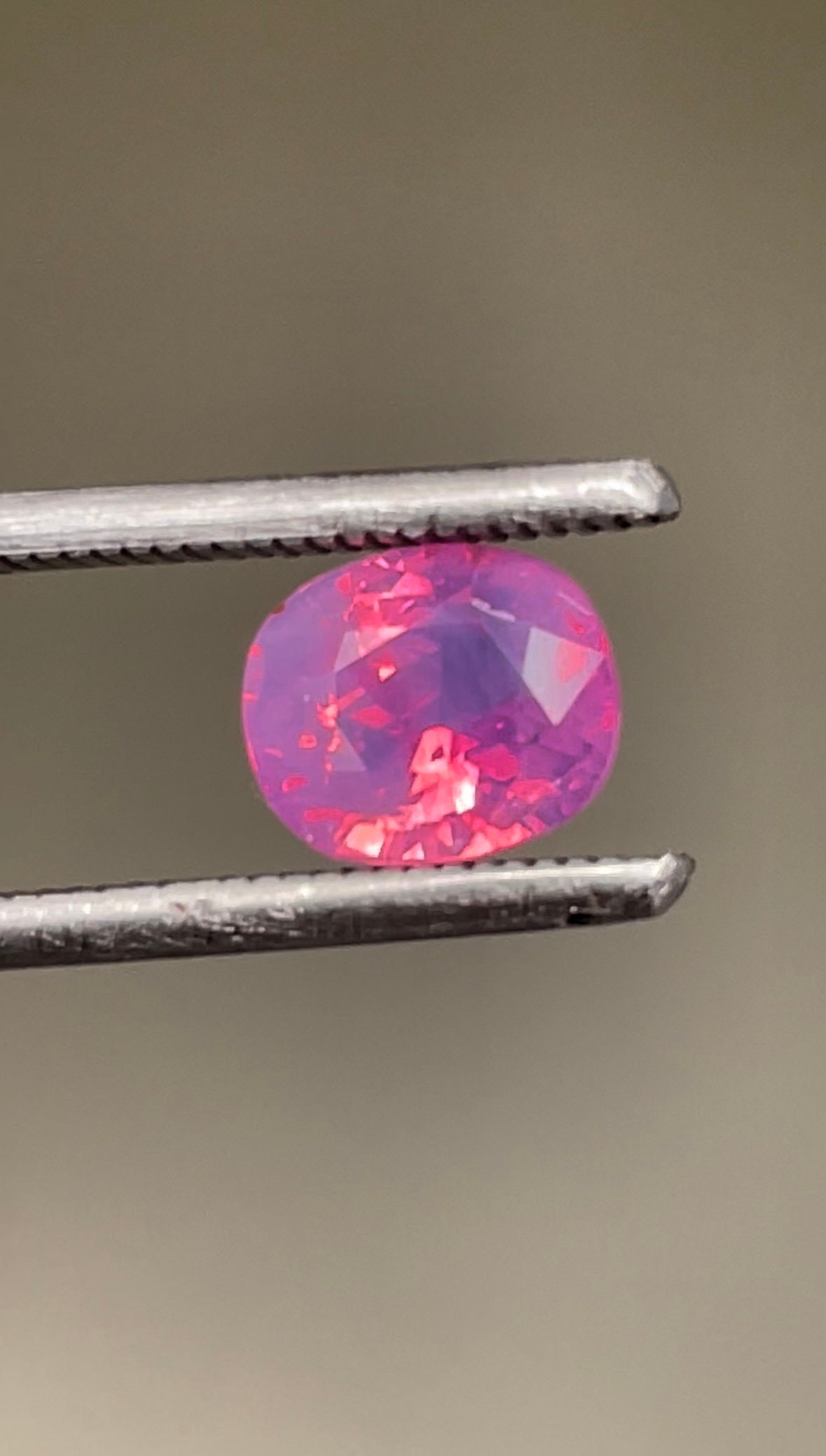 2.15ct Neon Orangish Pink Purple Color Mix Opalescent Sapphire Etsy
