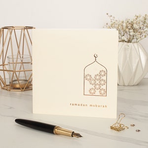 Luxe wenskaart Ramadan Mubarak goudfolie in crème - RC 22