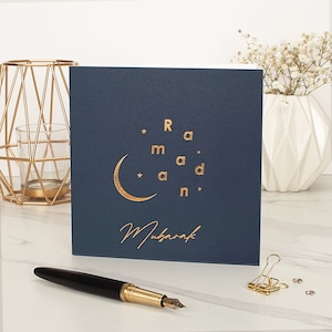 Luxe wenskaart Ramadan Mubarak goudfolie marineblauw - RC 21