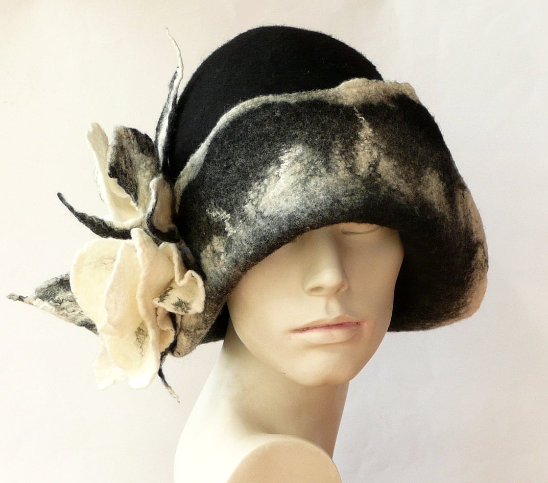 Black Felt Hat Felted Hat Cloche Hat 