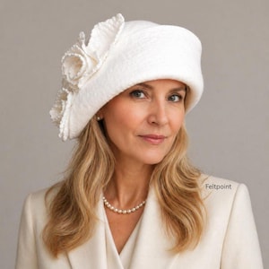 Ivoor vilten clochehoed voor dames Elegante bruiloftsgast Bruids Ascot Derby Church Style