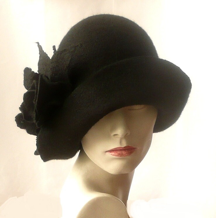 Black Felt Hat Felt Cloche Hat Felted Hat Hat 1920 Hat Art | Etsy