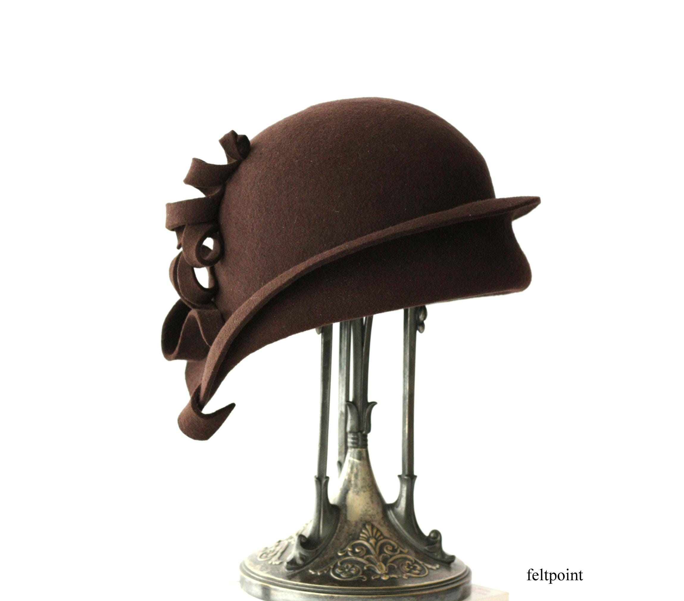 Brown Wool Felt Cloche Hat – Handmade 1920s Style Winter Hat  display picture 1