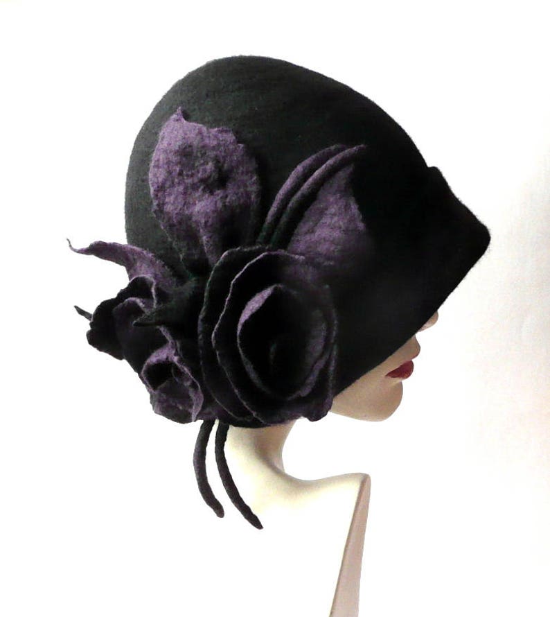 Black Felted Hat felt hat Cloche Hat1920 Hat Art hat | Etsy